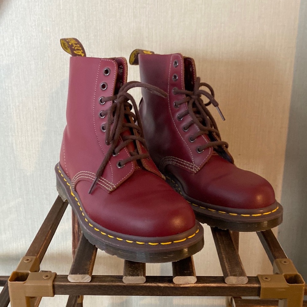 Vintage 1460 Doc Marten Oxblood